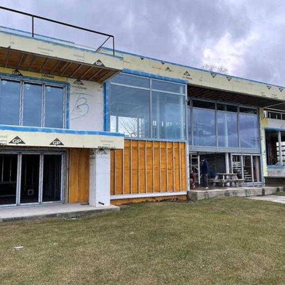 Meet your Posher, Lucas - Picture 1 of 1